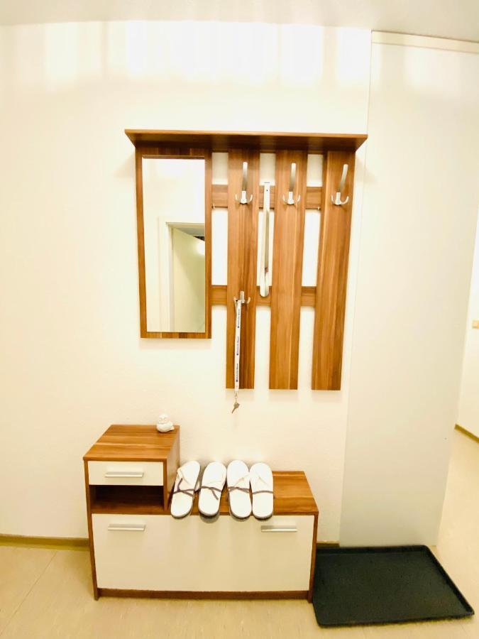 Welcome To Messe!-Two-Bedroom Apartment&Balcony Хановер Екстериор снимка